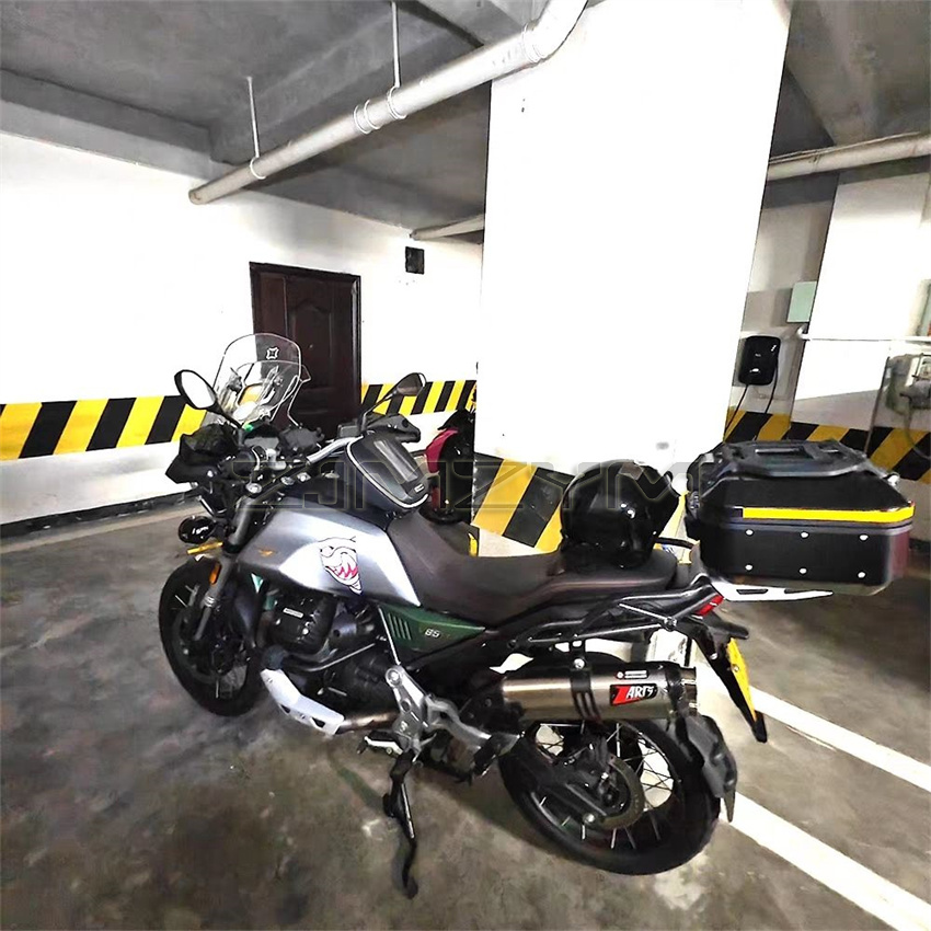 For MOTO GUZZI V85  V85TT Tank - огляд і ціна Luggage Cover Protector